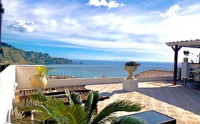 Panoramic Taormina Bay View